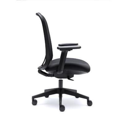 SILLA LUCERNA NEGRA RESPALDO BASCULANTE DE MALLA CON REG TENSION,BRAZ REGULABLES